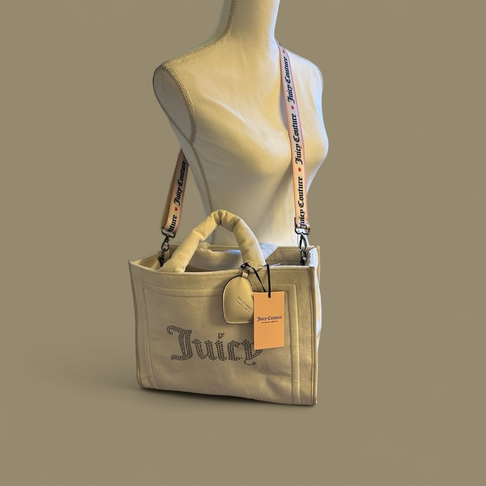 Juicy Couture Off White Tote with Logo Straps‎